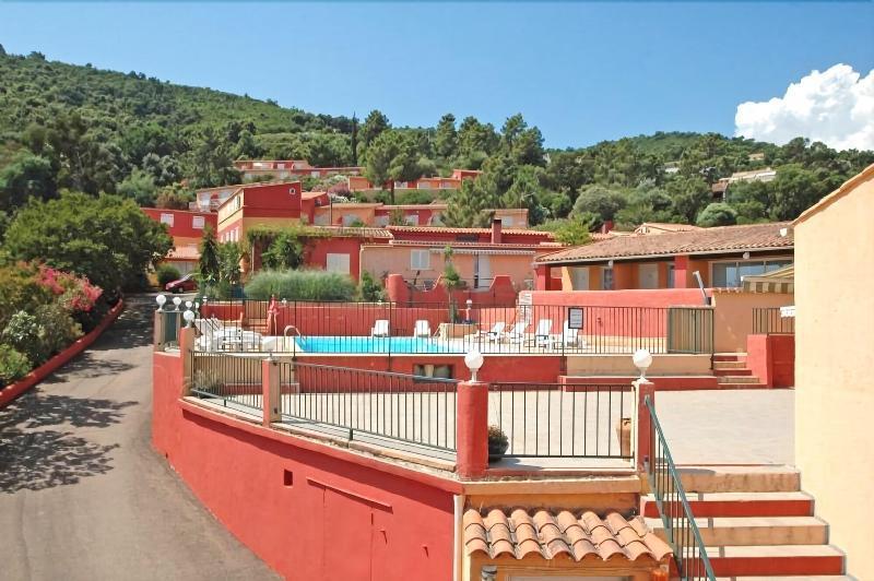 Hotel Residence San Pieru Tarcu Esterno foto