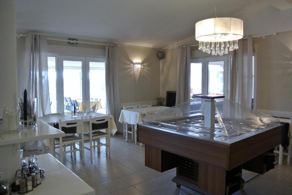 Hotel Residence San Pieru Tarcu Esterno foto