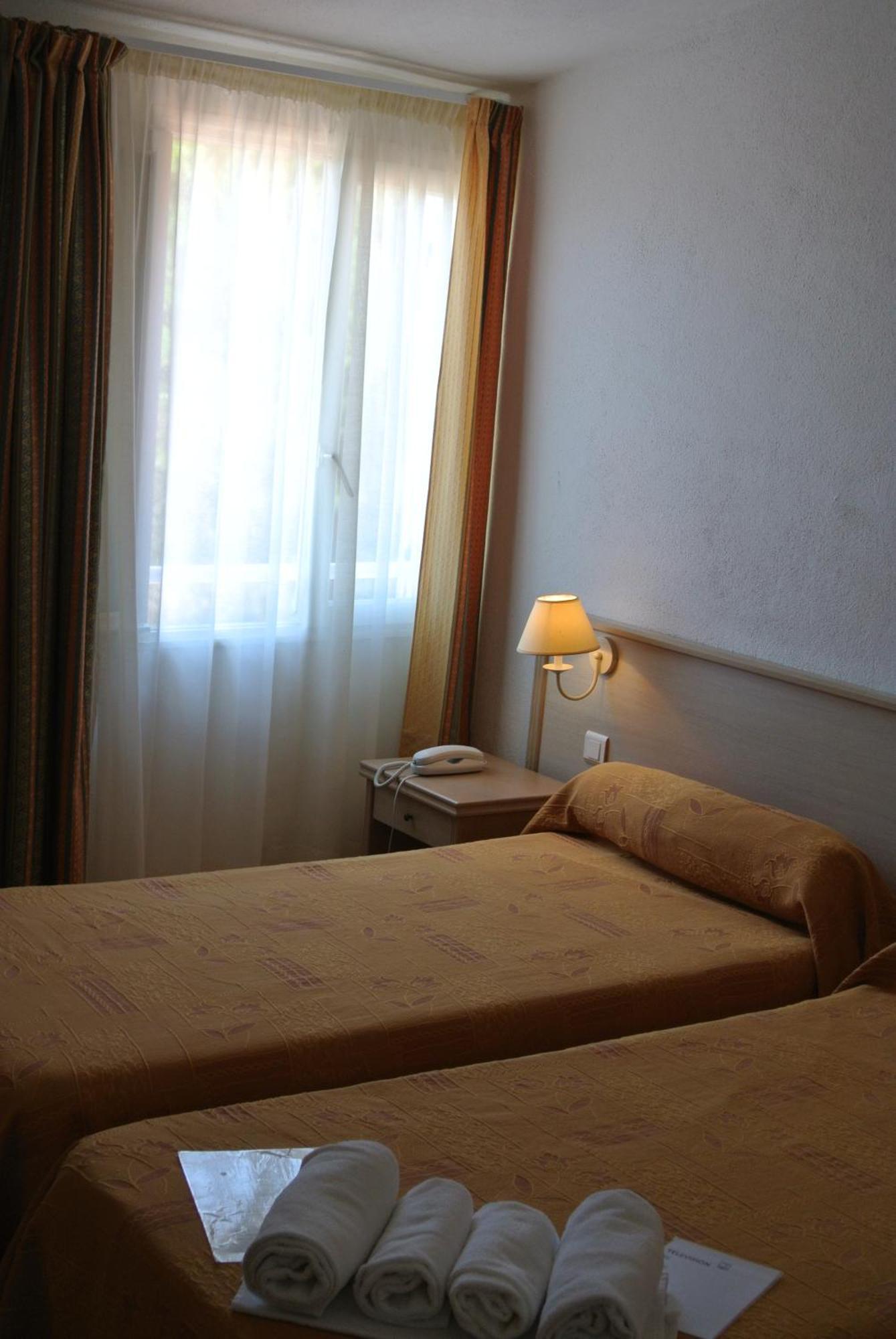 Hotel Residence San Pieru Tarcu Esterno foto